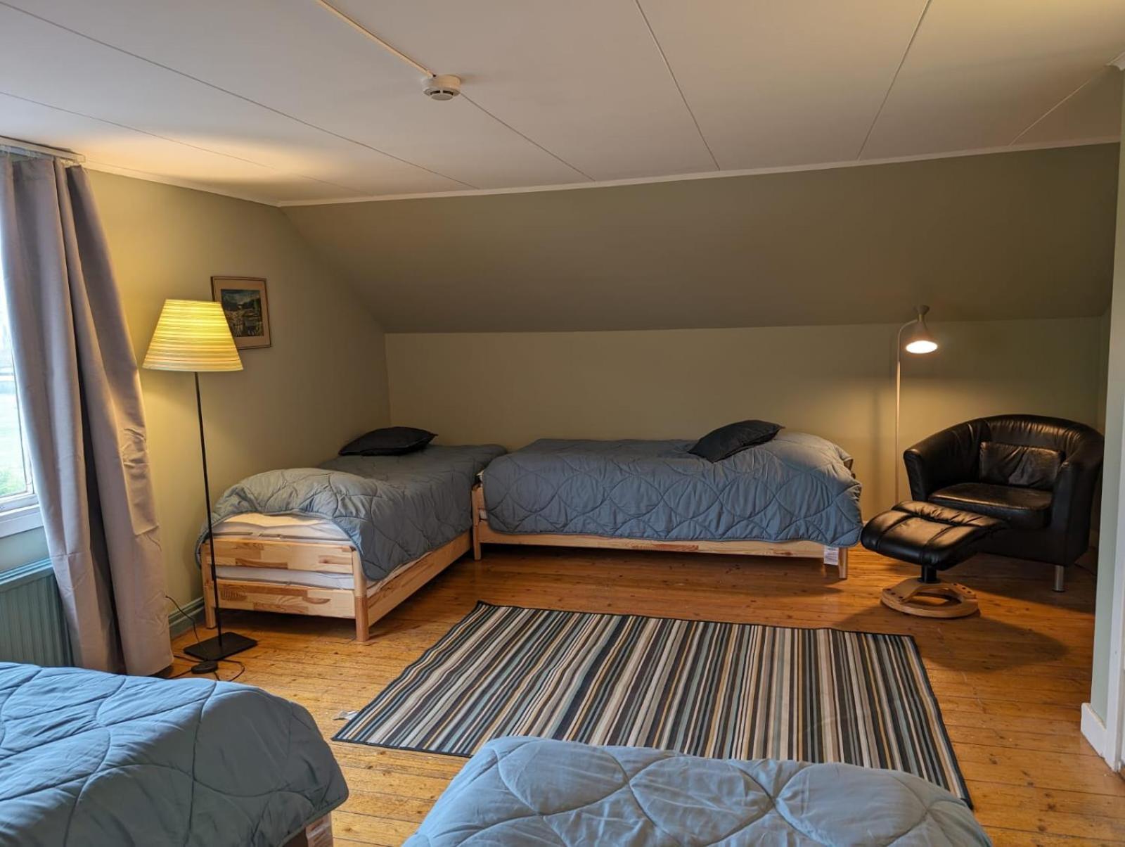 Brukshotellet Oeland - Vandrarhem Degerhamn Exterior foto