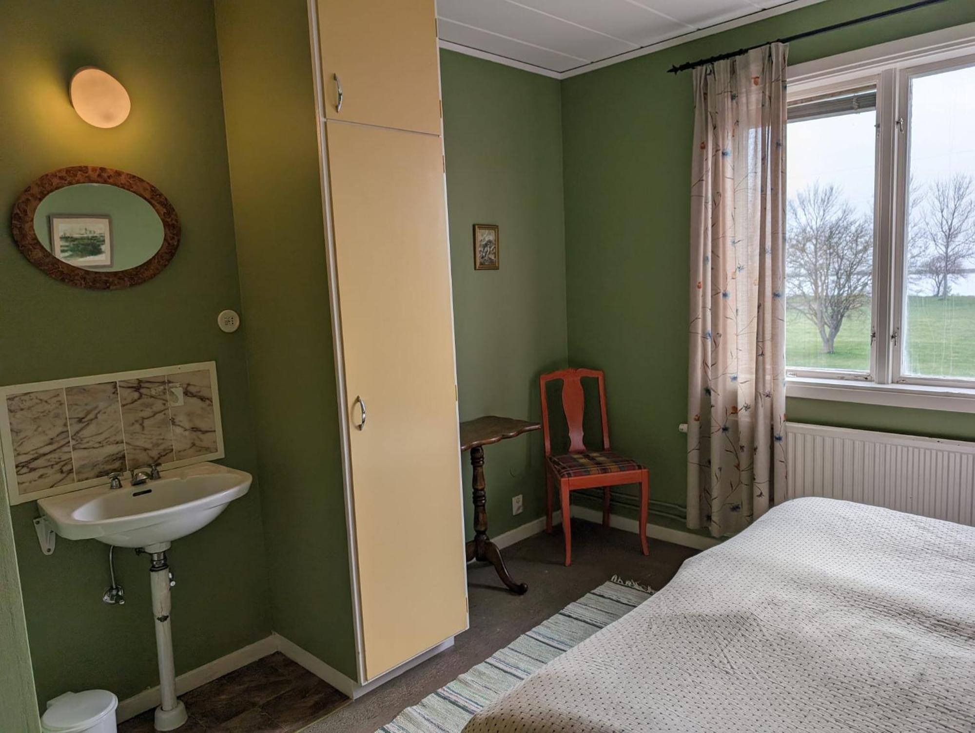 Brukshotellet Oeland - Vandrarhem Degerhamn Exterior foto