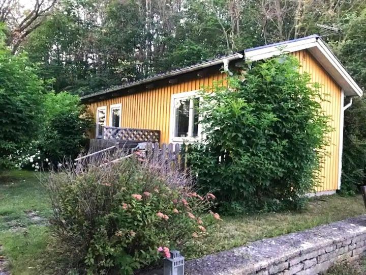 Brukshotellet Oeland - Vandrarhem Degerhamn Exterior foto